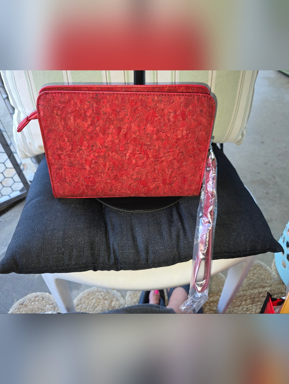 NWOT (3) Crossbody Cork Leather Shoulder Bags-Red, Mauve & Mustard By Evolution - Picture 3 of 14